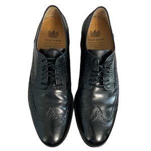 Cole Haan Leather Modern Classic Wingtip Oxfords 10D - Black